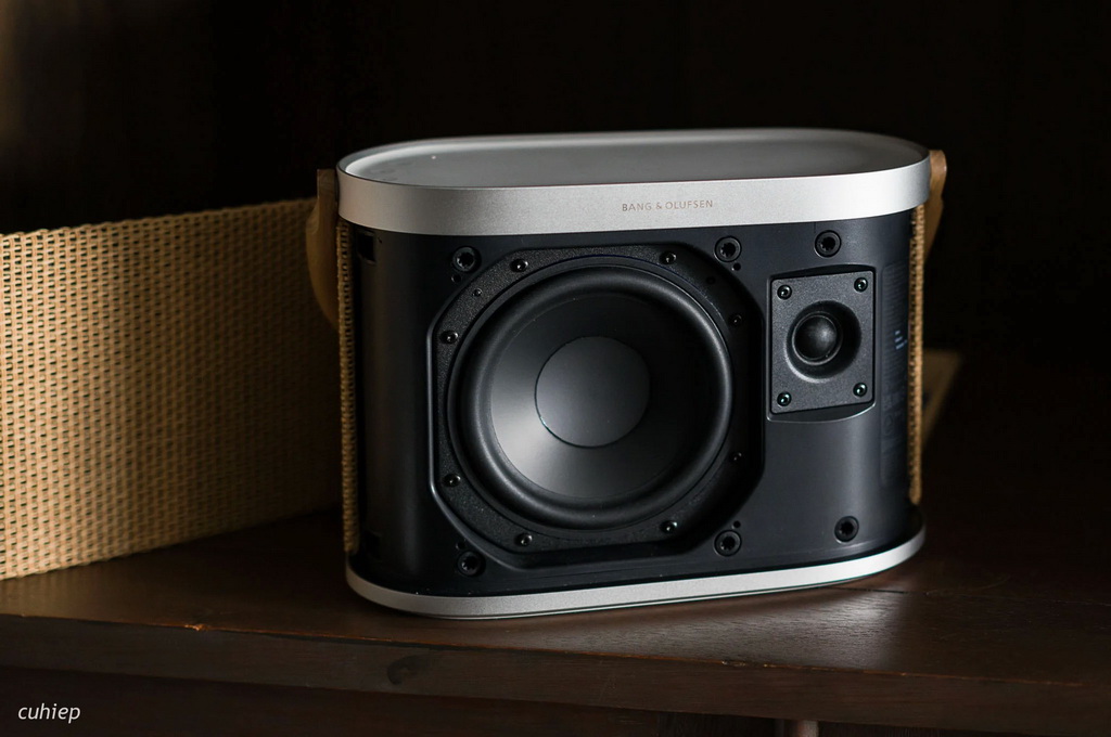 6432272_Beosound_A5_tinhte_cuhiep16.jpg