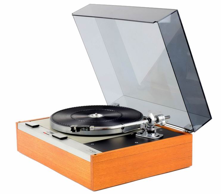 Thorens_TD125 1972.jpg