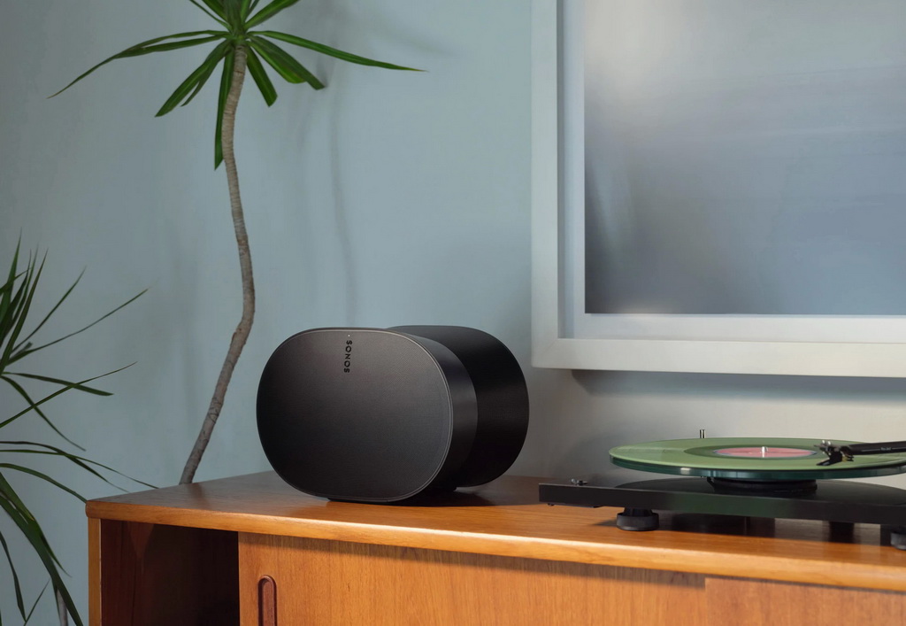 era-300-era-100-smart-speaker-sonos_dezeen_2364_col_18.jpg