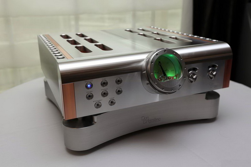 Dan D’Agostino Relentless Monoblock.jpg