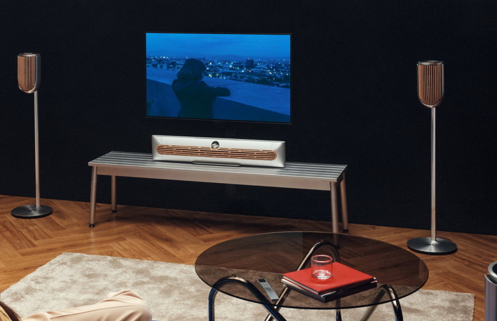 beosound-premiere-soundbar-lifestyle.jpg