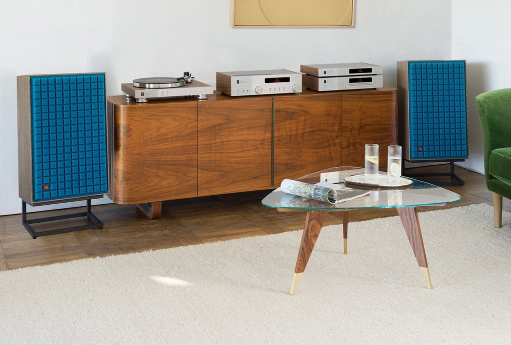Set7-JBLSA550TT350MP350CD350L100Classic-BlueGrillsd.jpg