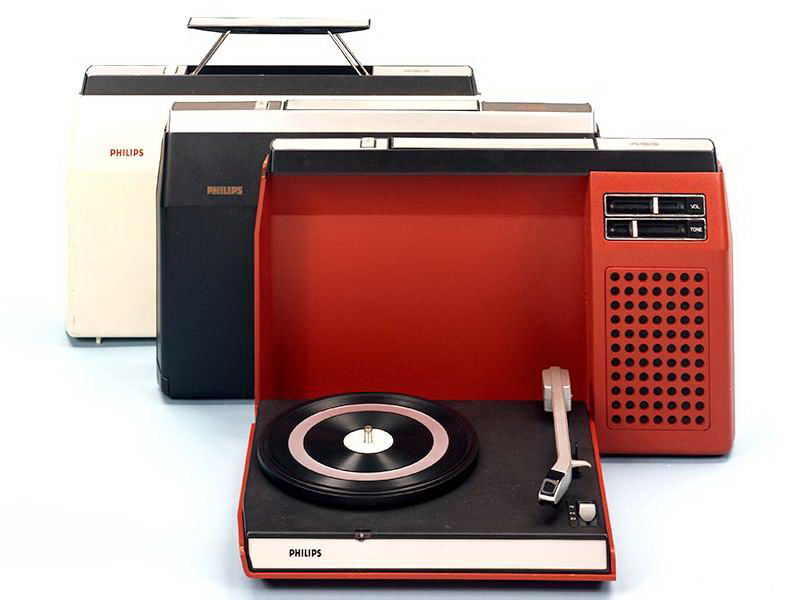 Philips 22 GF Portable Record Player.jpg