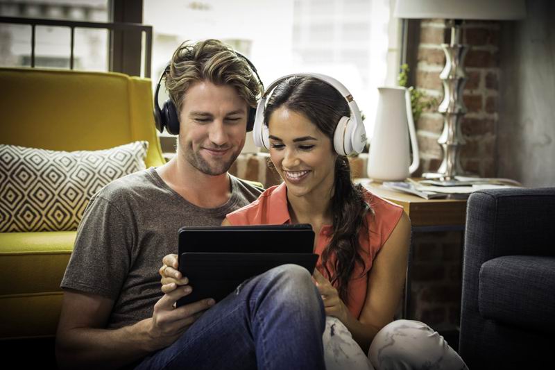 JBL Everest 310 6.jpg