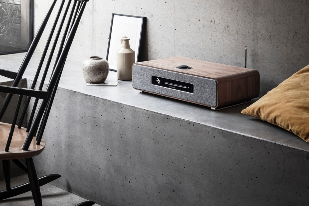 Ruark Audio R5 2.jpg