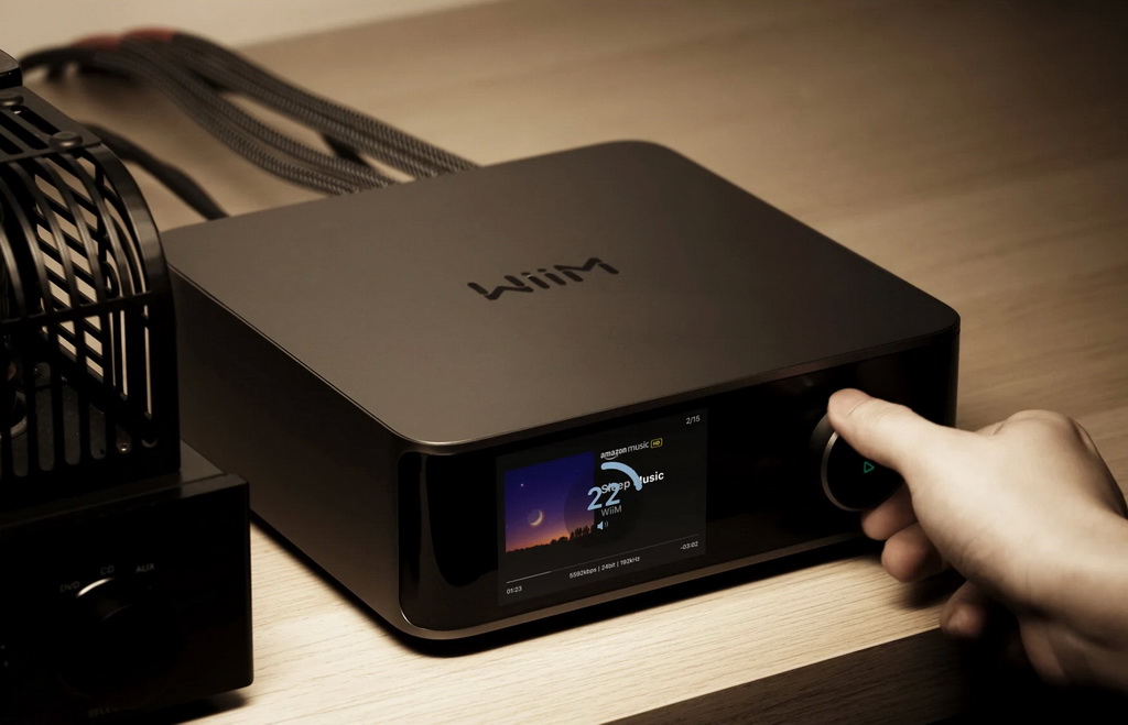 wiim-ultra-streamer-and-digital-hub (2).jpg