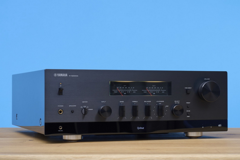 yamaha-r-n2000a-vorderseite-perspektive-links-1080x720.jpg