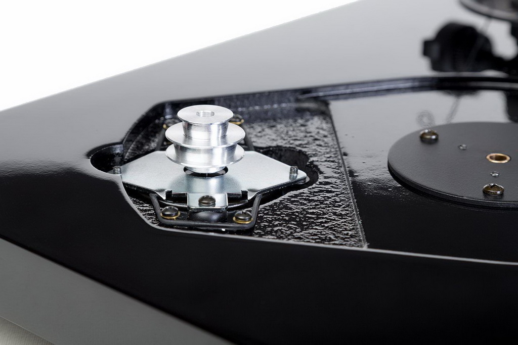 Music Hall mmf-2.3 11.jpg