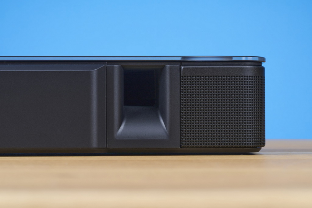 bose-smart-ultra-soundbar-detail-bassreflex-1080x720.jpg