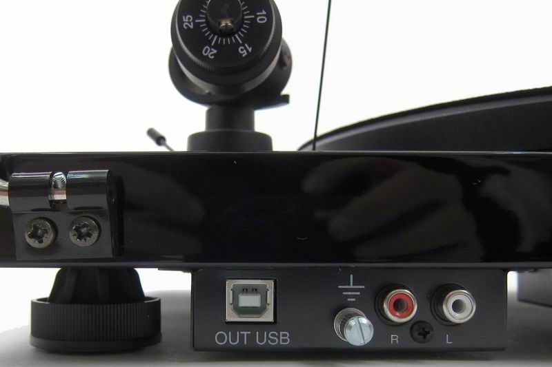 Debut III RecordMaster USB Turntable 211.jpg