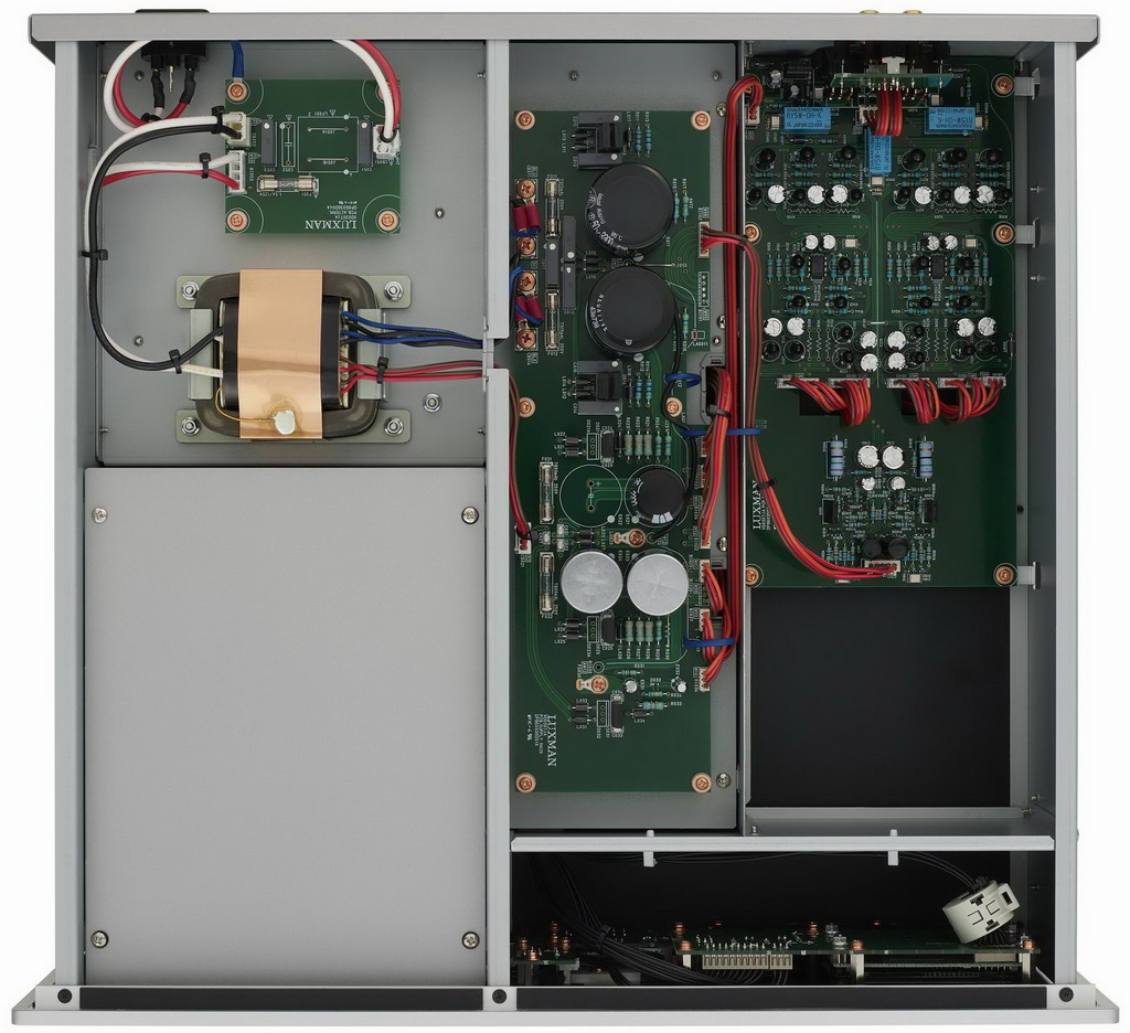 Luxman D-03X 2.jpg