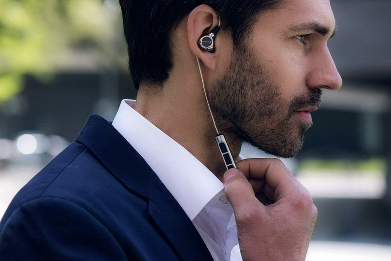 BEYERDYNAMIC XELENTO REMOTE 56.jpg