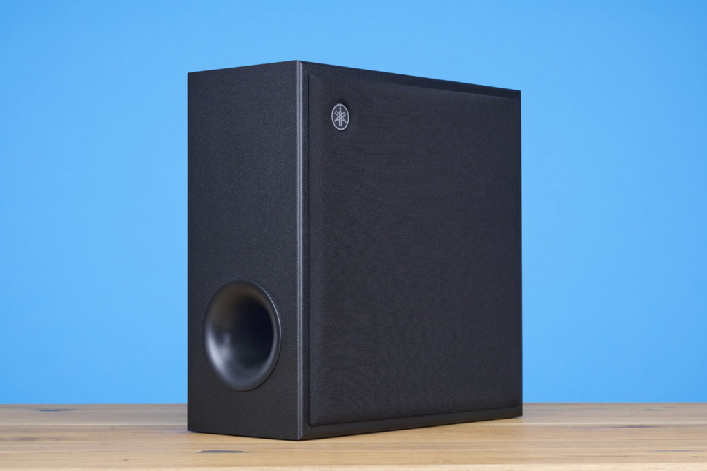 yamaha-true-x-bar-50a-subwoofer-vorderseite-perspektive-rechts-2-1080x720.jpg
