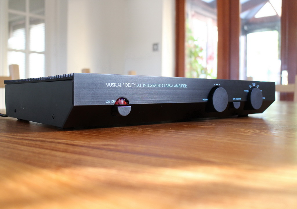 musical-fidelity-a12.jpg