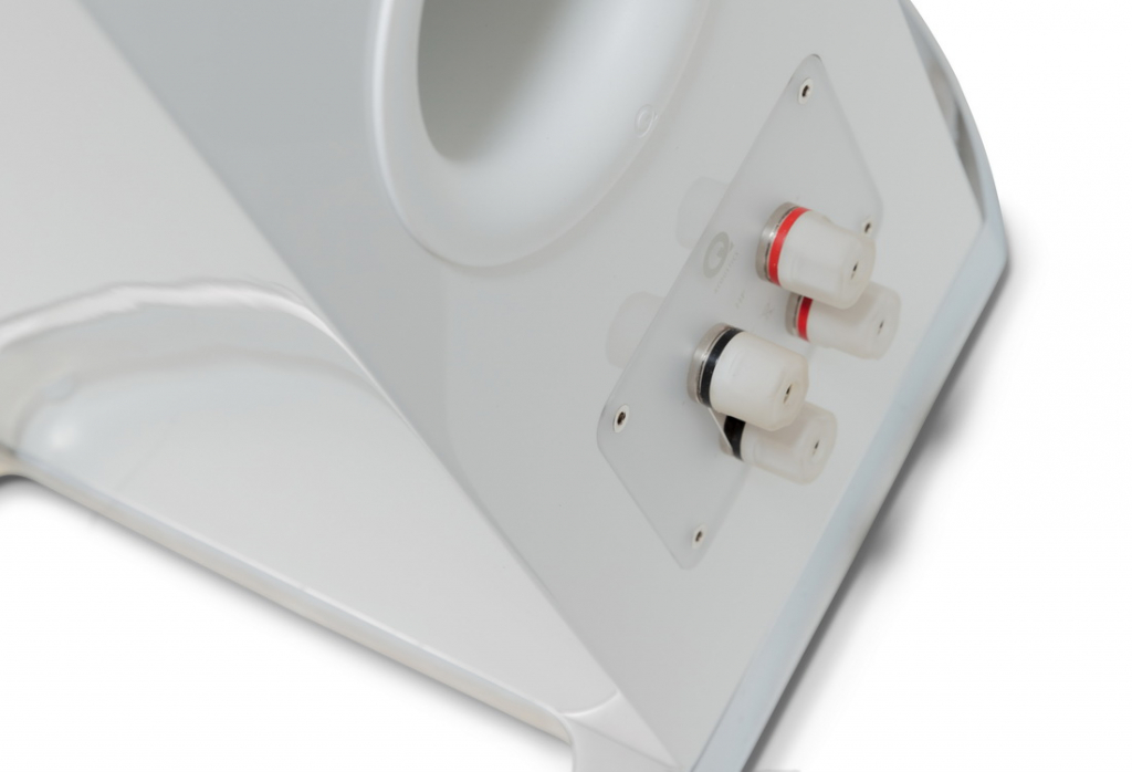 Q ACOUSTICS_Concept 500_Full White_Back_Detail_Product.jpg