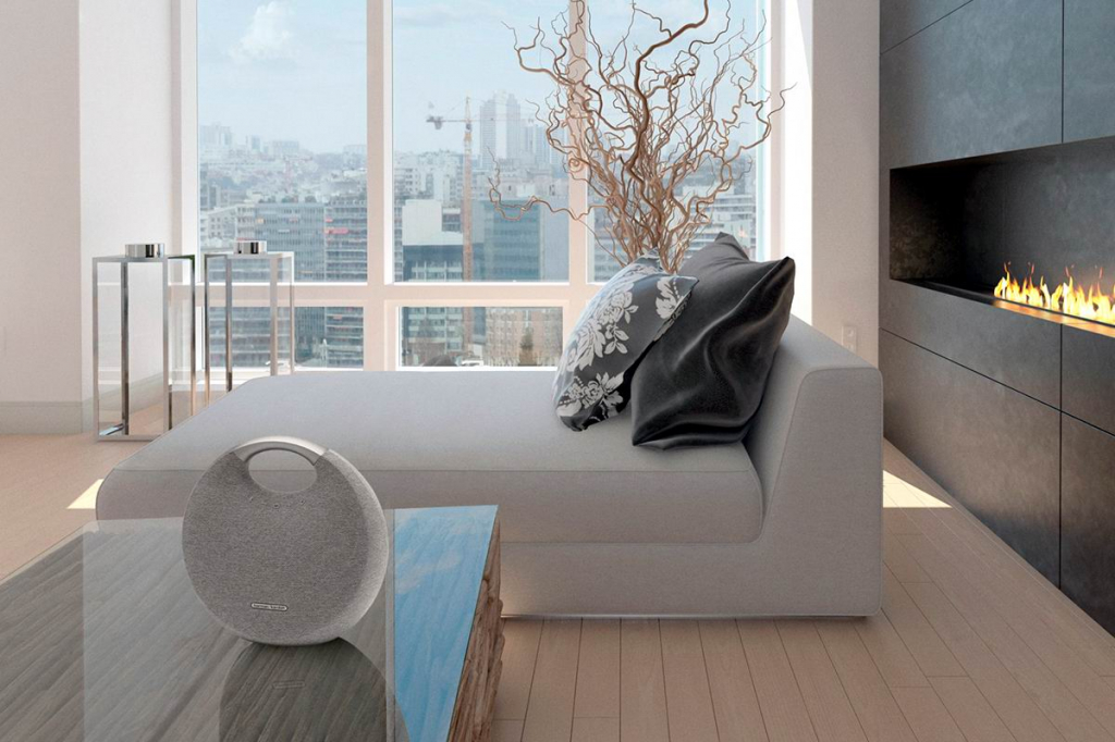 Harman Kardon Onyx Studio 5 1.jpg