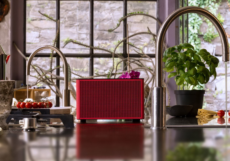 geneva acustica red 5.jpg