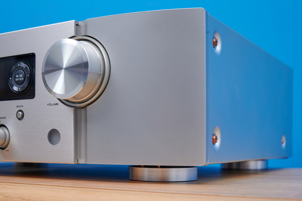 marantz-pm7000n-standfuesse-1080x719.jpg marantz-pm7000n-standfuesse-1080x719.jpg