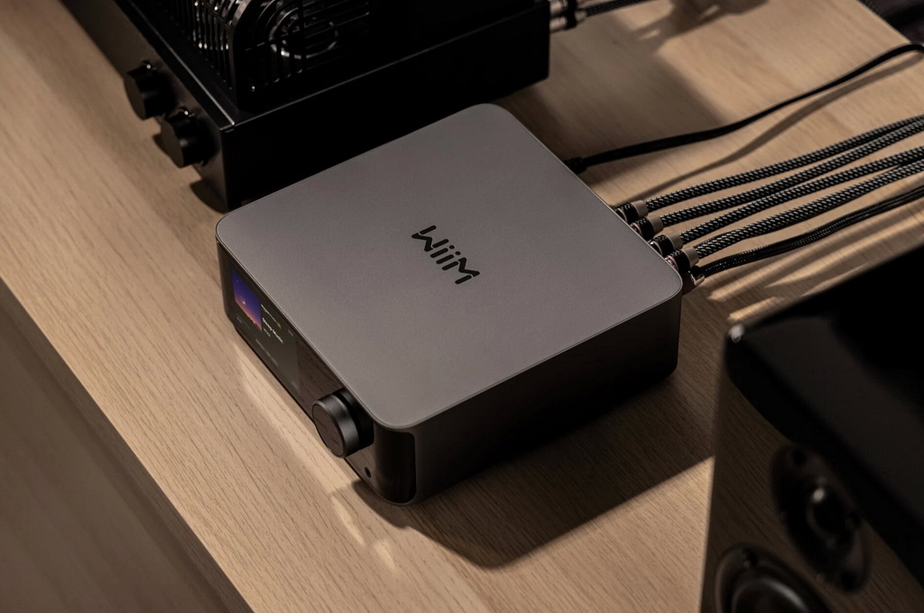 wiim-ultra-streamer-and-digital-hub (4).jpg