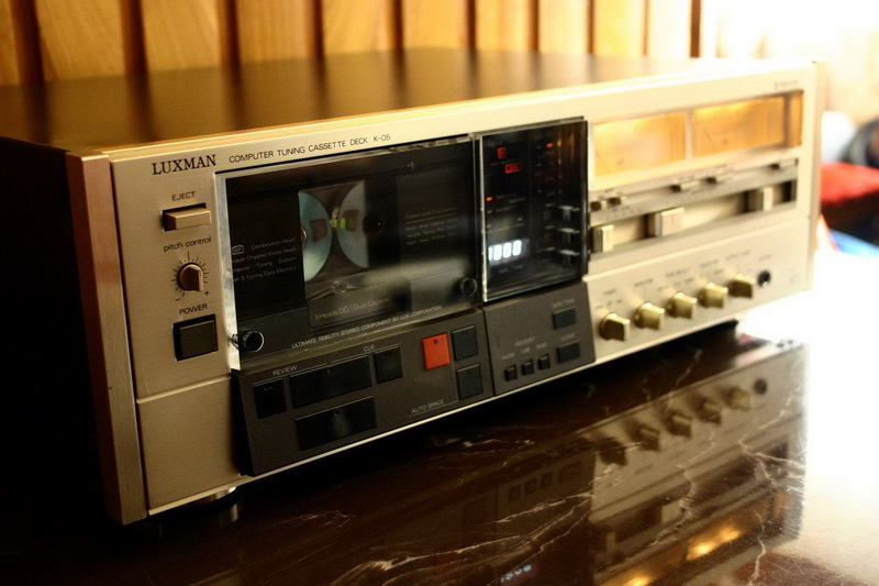 Luxman K-05.jpg