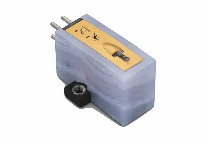 Koetsu Blue Lace Onyx Platinum.jpg