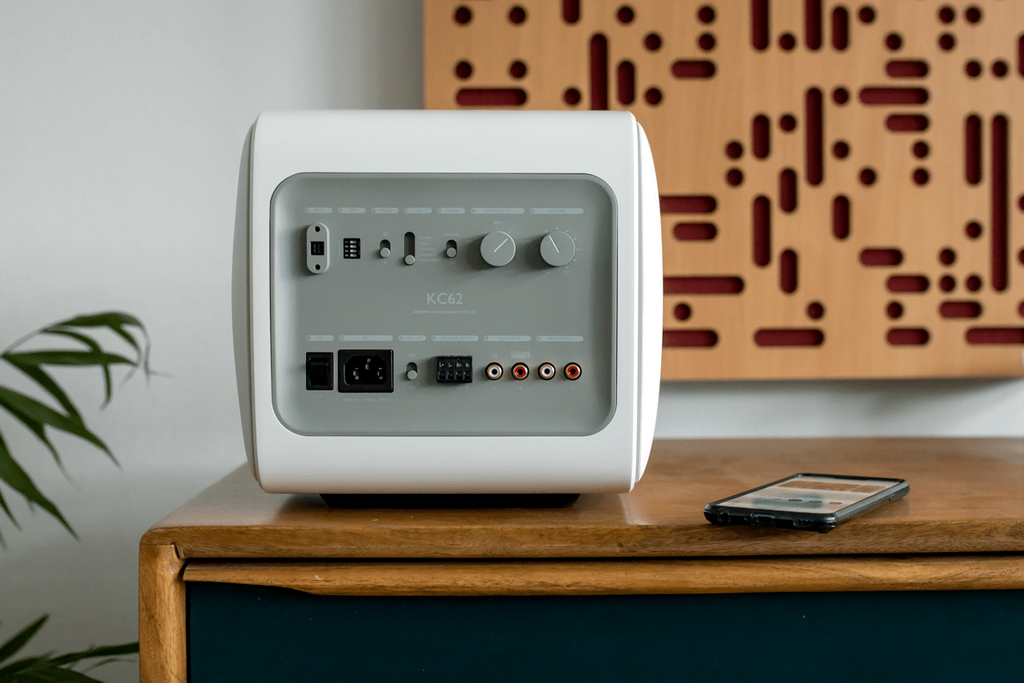 kef-kc62-darkoaudio-4.png