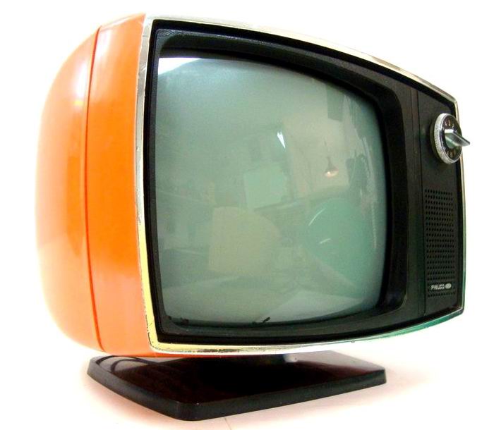 Beautiful Philips TV - retro 70s.jpg