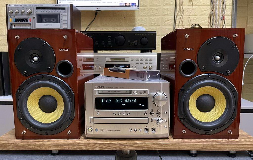 Denon D-MG35LT.jpg