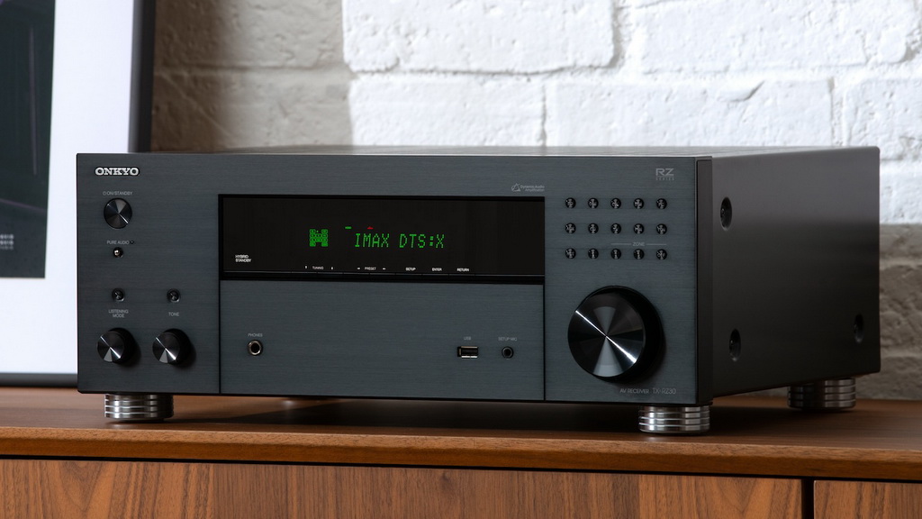 onkyo-tx-rz30-lifestyle.jpg