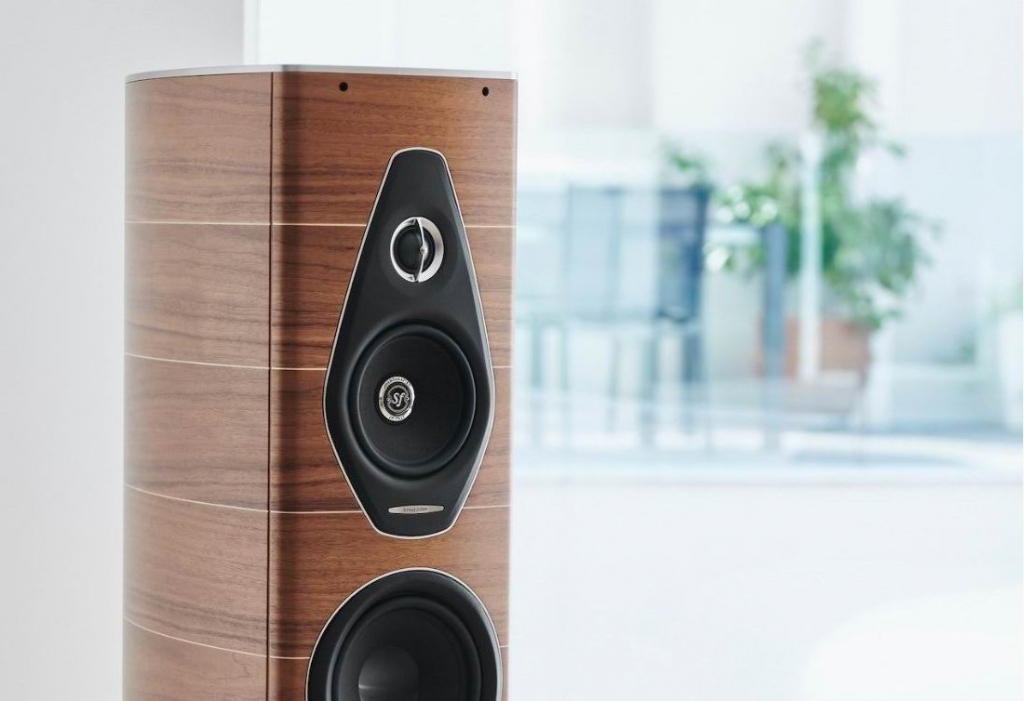 Sonus Faber Olympica Nova II 1.jpg