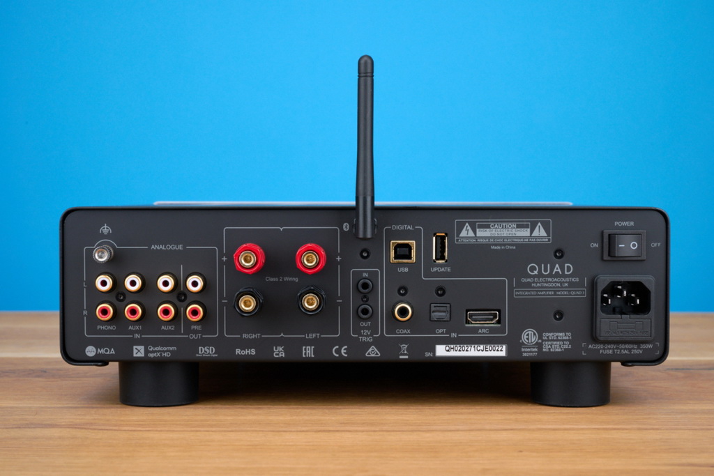 quad-3-rueckseite-frontal-1080x720.jpg