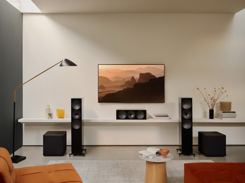 24-kef-kube12mie-pair-rseries-lifestyle (1).jpg