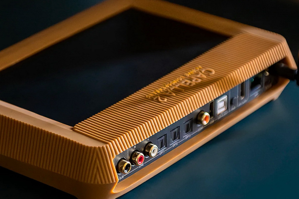 new-hub-capella2f.jpg