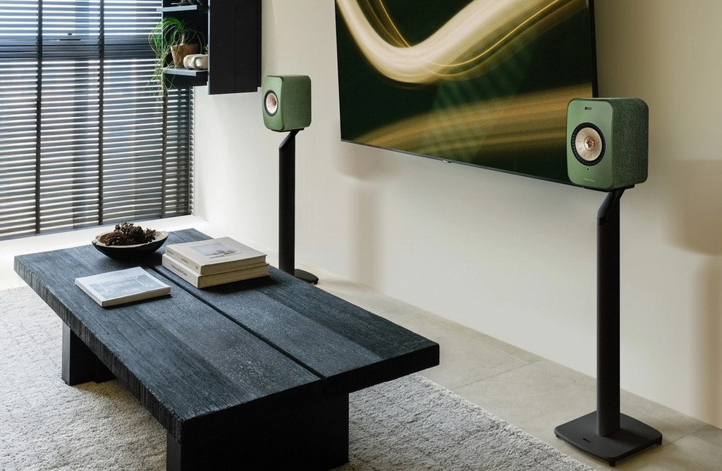 kef-lsx-ii-olive-green-speakers-screend.jpg