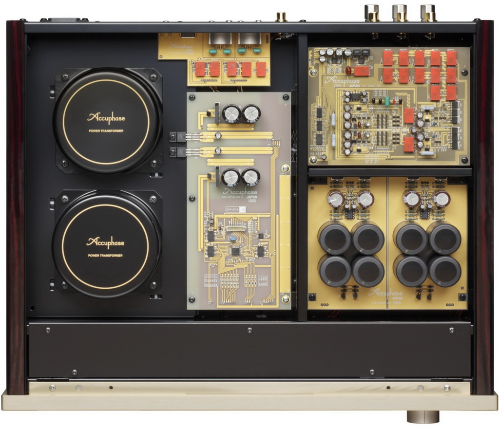 Accuphase C-37 1.jpg